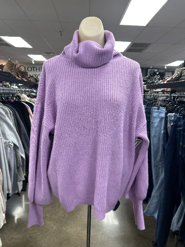 Sweater By Clothes Mentor In Purple, Size: S