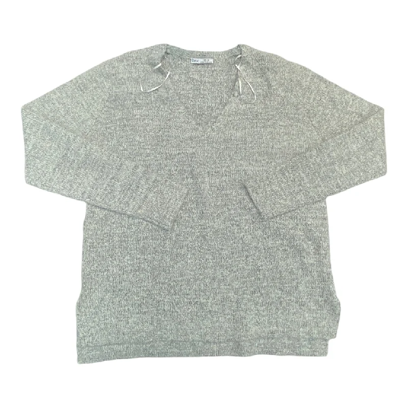 Sweater By Dex In Grey, Size: Xl