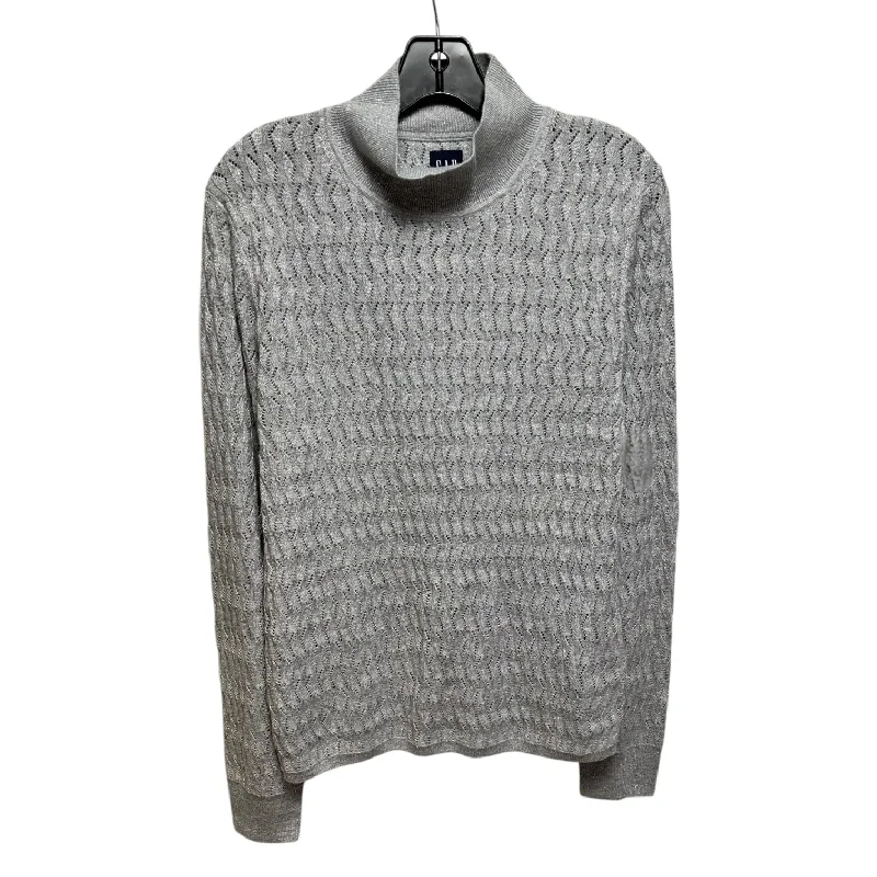 Sweater By Gap In Silver, Size: L