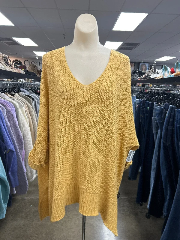 Sweater By She + Sky In Yellow, Size: Osfm