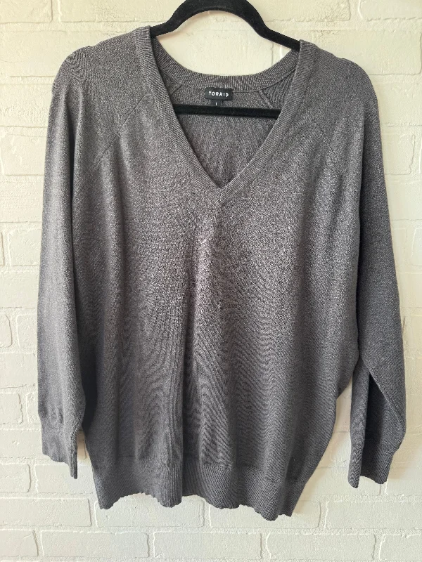 Sweater By Torrid In Grey, Size: 1x