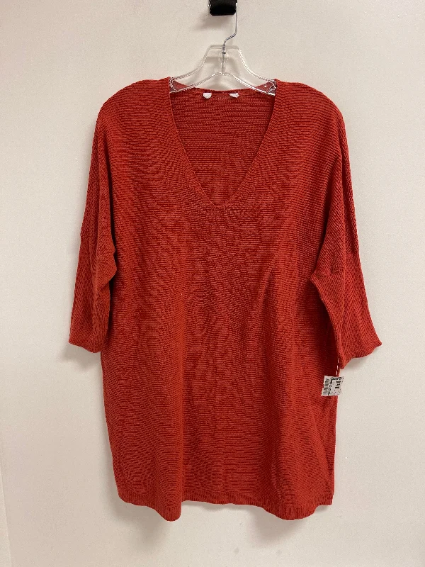 Top Long Sleeve By Clothes Mentor In Orange, Size: M