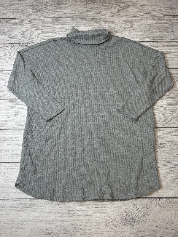 Top Long Sleeve By Treasure And Bond In Grey, Size: Xl